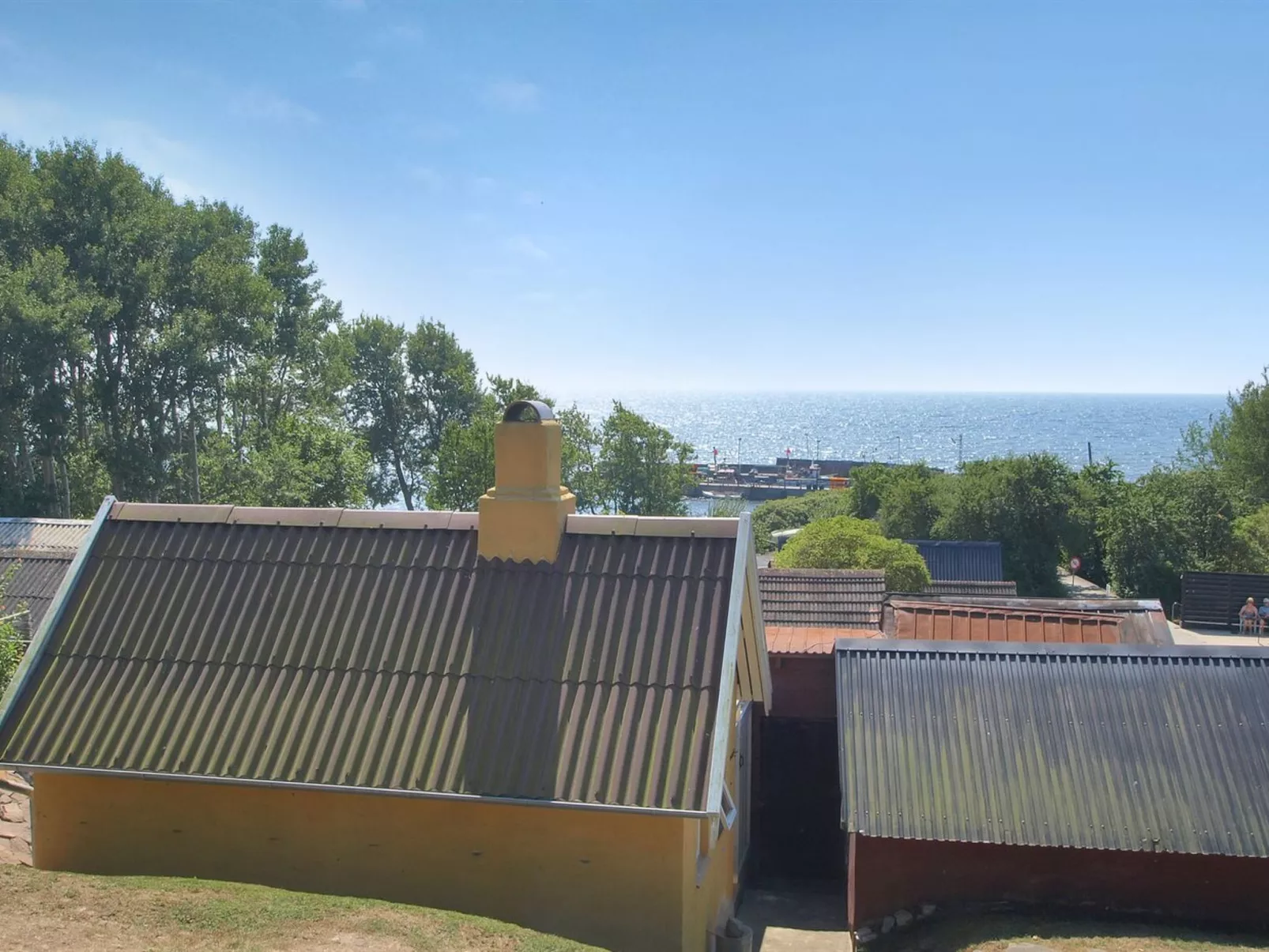 "Oke" - 350m from the sea