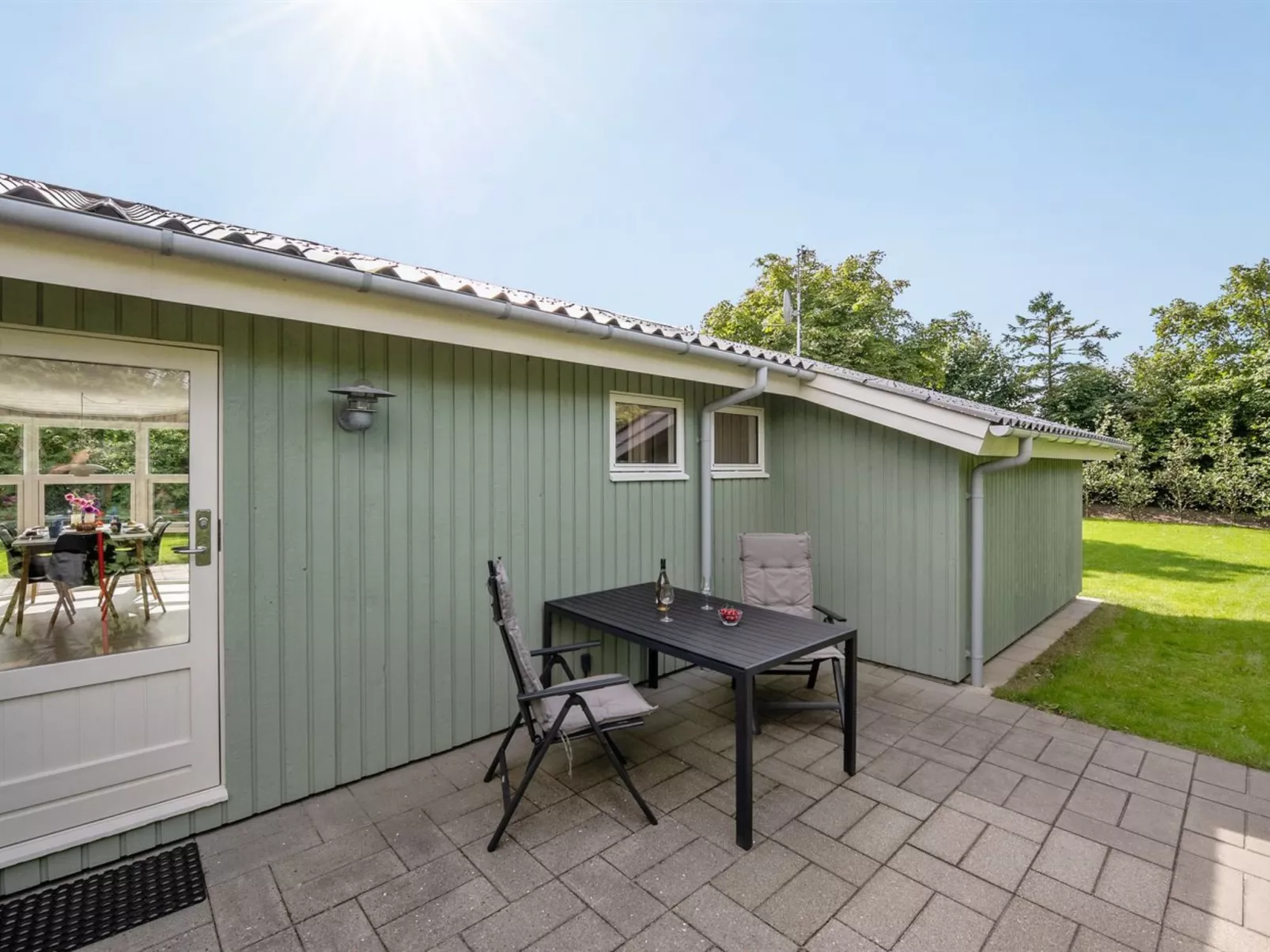 "Anabella" - 400m to the fjord