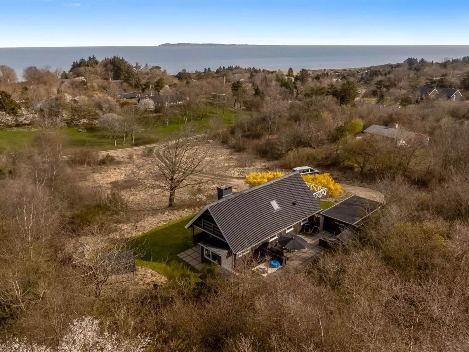 "Thyra" - 500m to the fjord