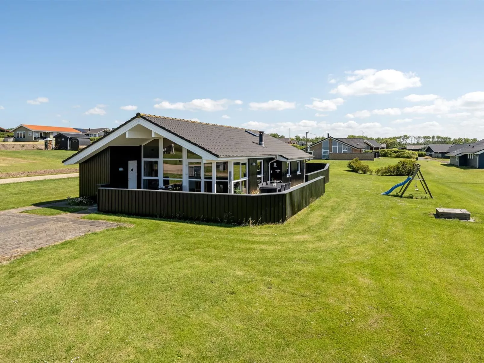 "Samuil" - 300m to the fjord