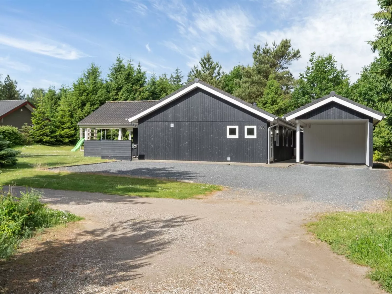 "Hekla" - 30km from the sea