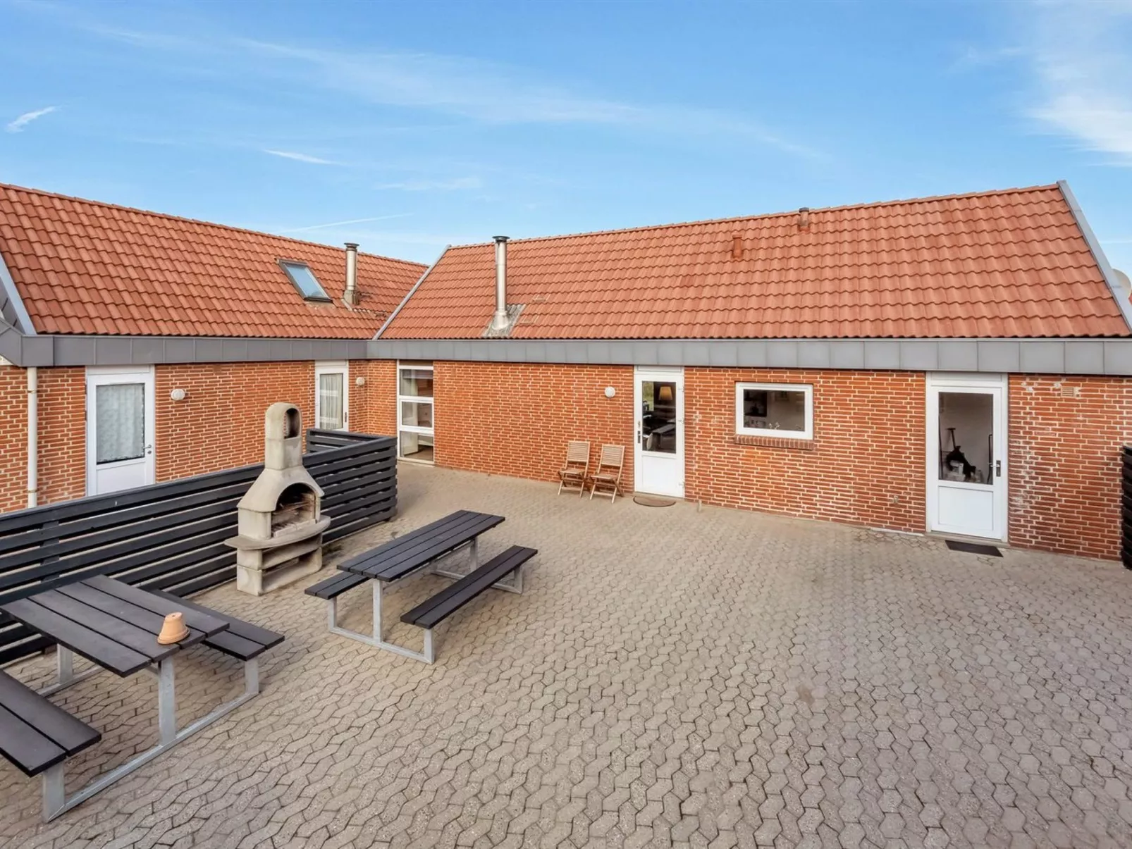 "Teresia" - 600m from the sea-Drinnen