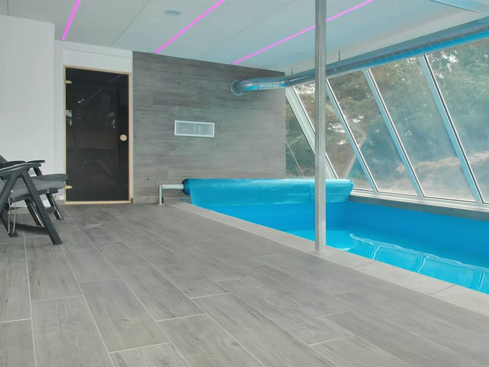 "Irlin" - 800m from the sea