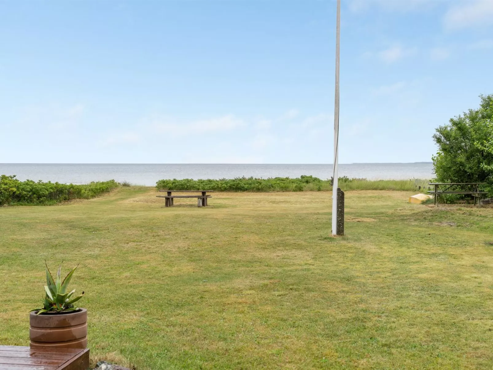 "Sigurd" - 20m from the sea