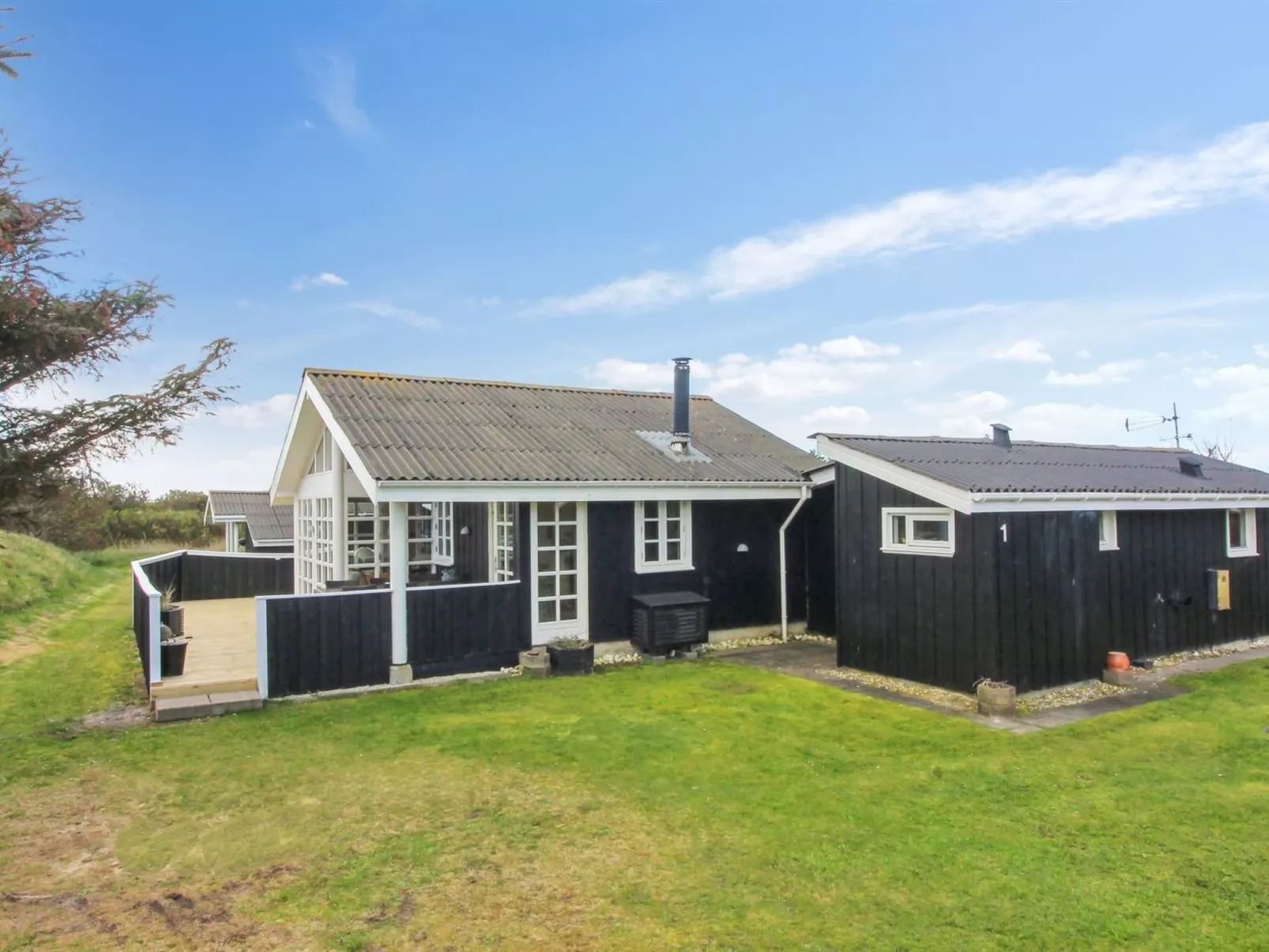 "Bjari" - 850m from the sea