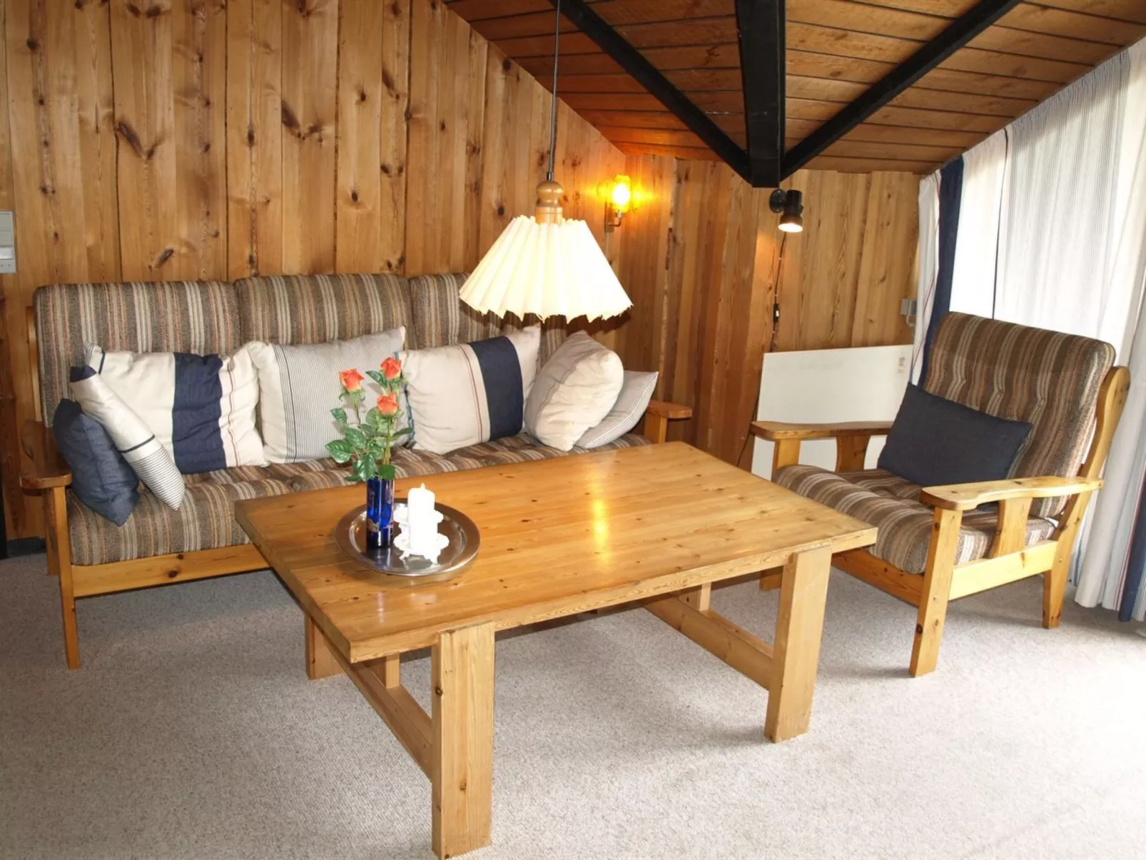 "Elsine" - 800m from the sea-Dedans