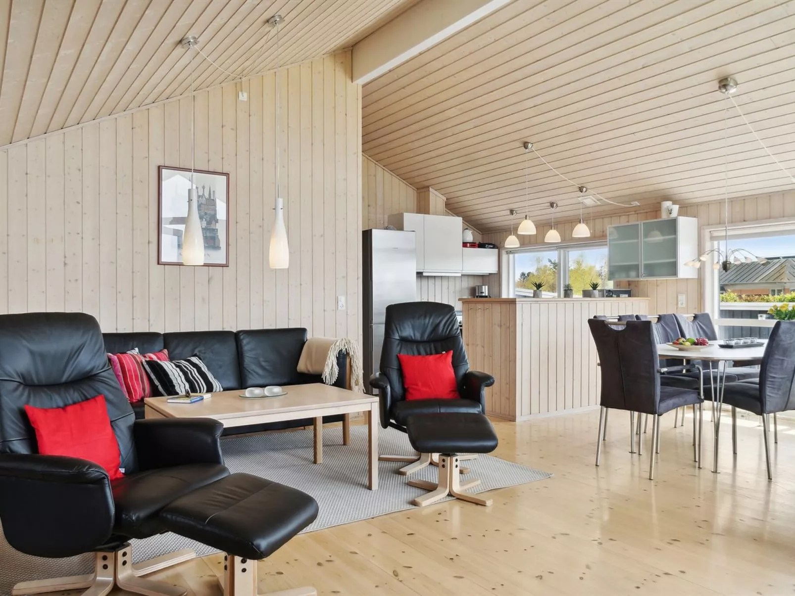 "Swanhild" - 900m from the sea