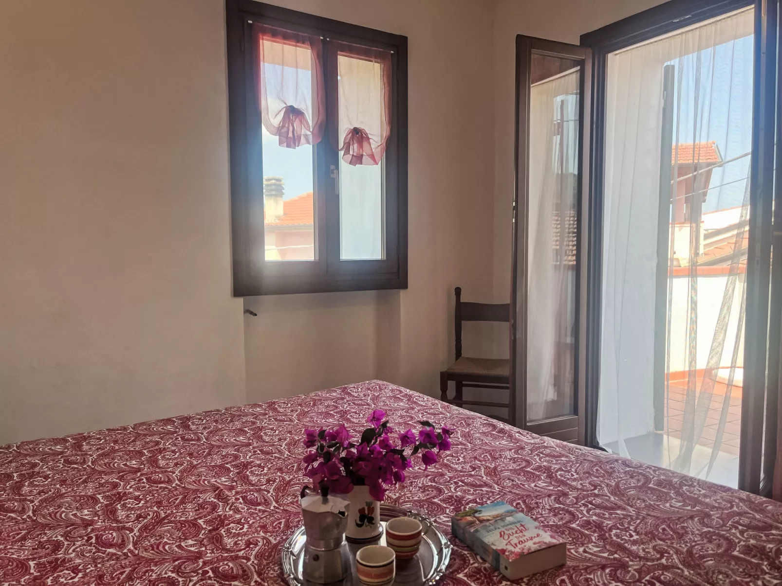 Marisa (DOL126)-Dedans