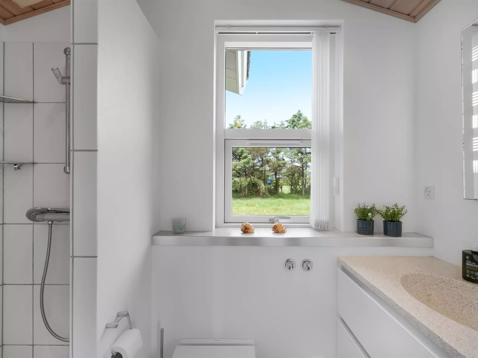 "Sölva" - 750m from the sea