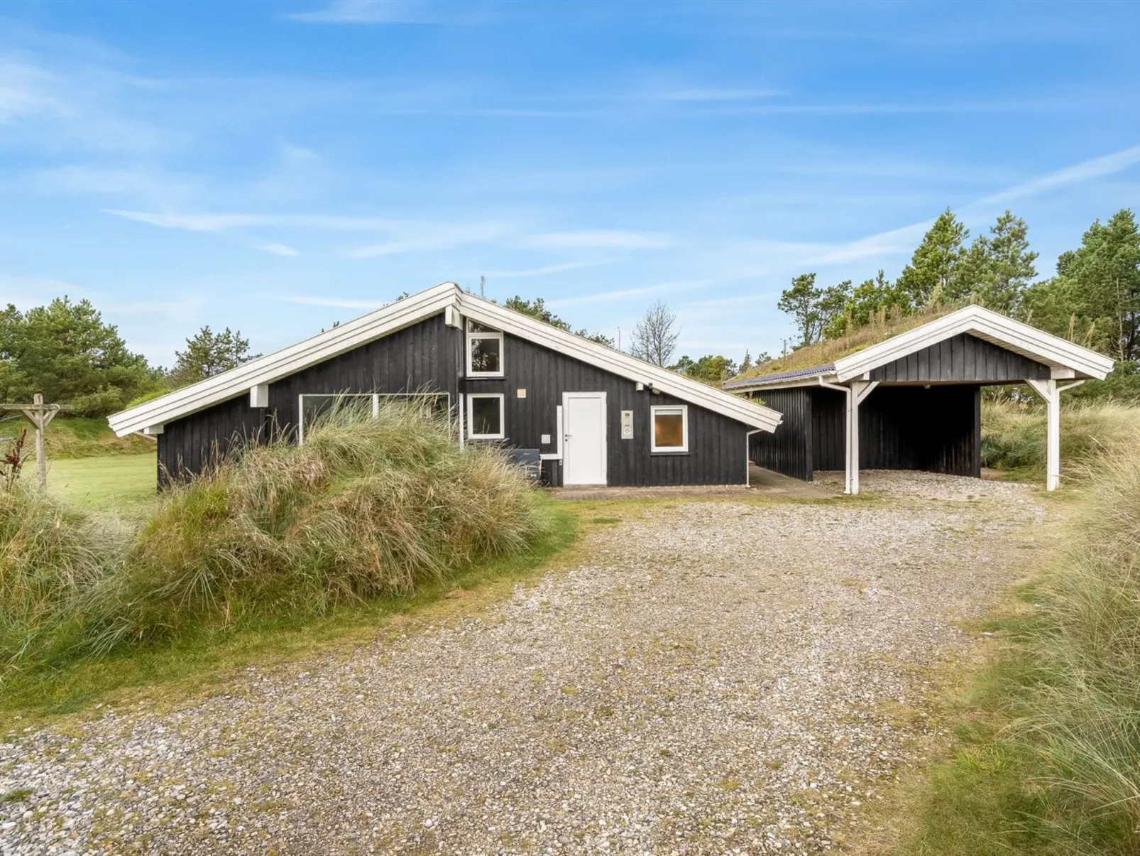 "Helene" - 1.5km from the sea