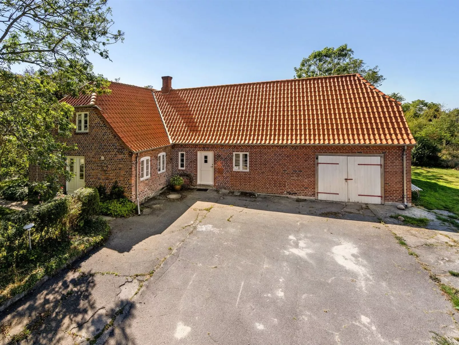 "Myra" - 18km from the sea