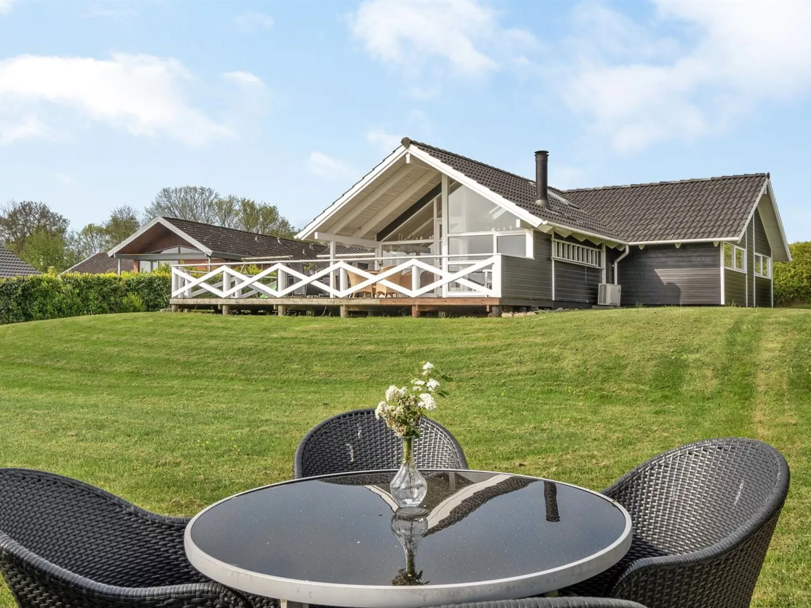 "Annvy" - 200m from the sea-Draußen