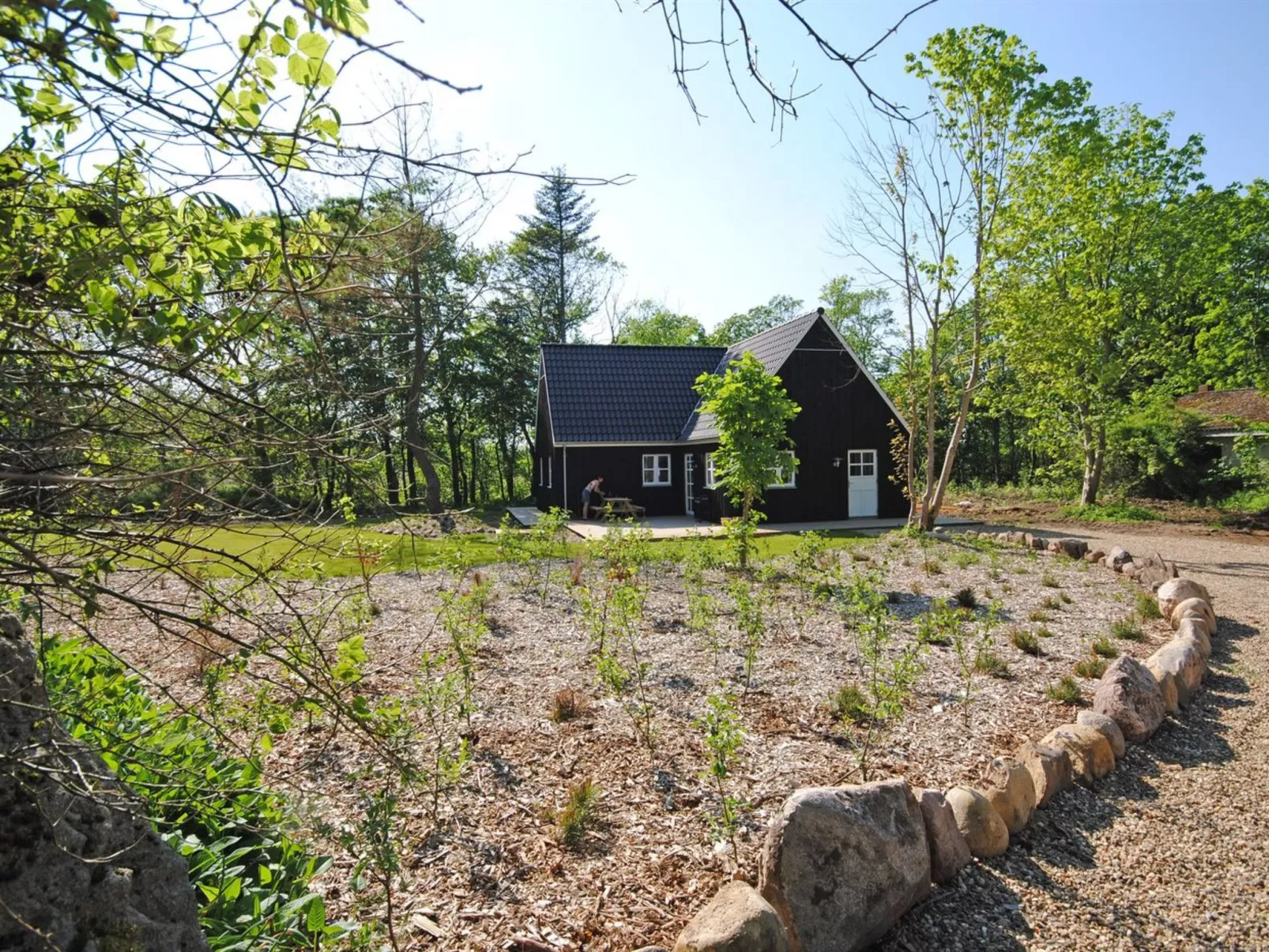 "Mandana" - 10km to the fjord-Outside