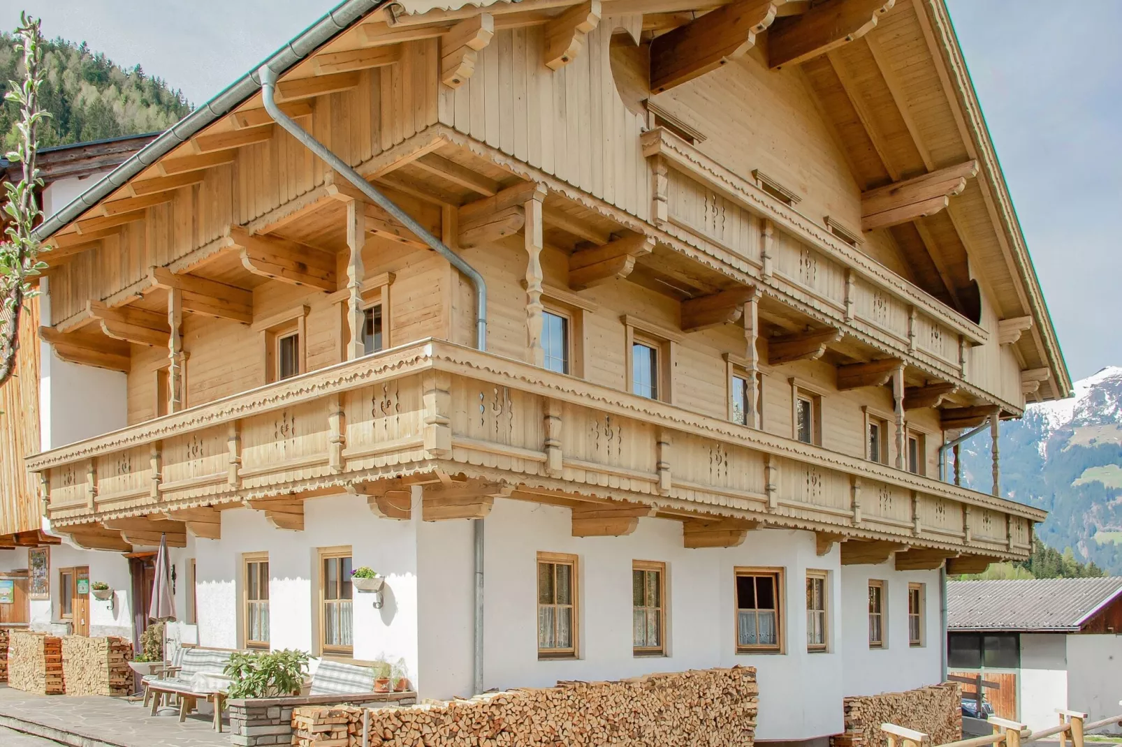 Klammerhof - Dorfblick klein