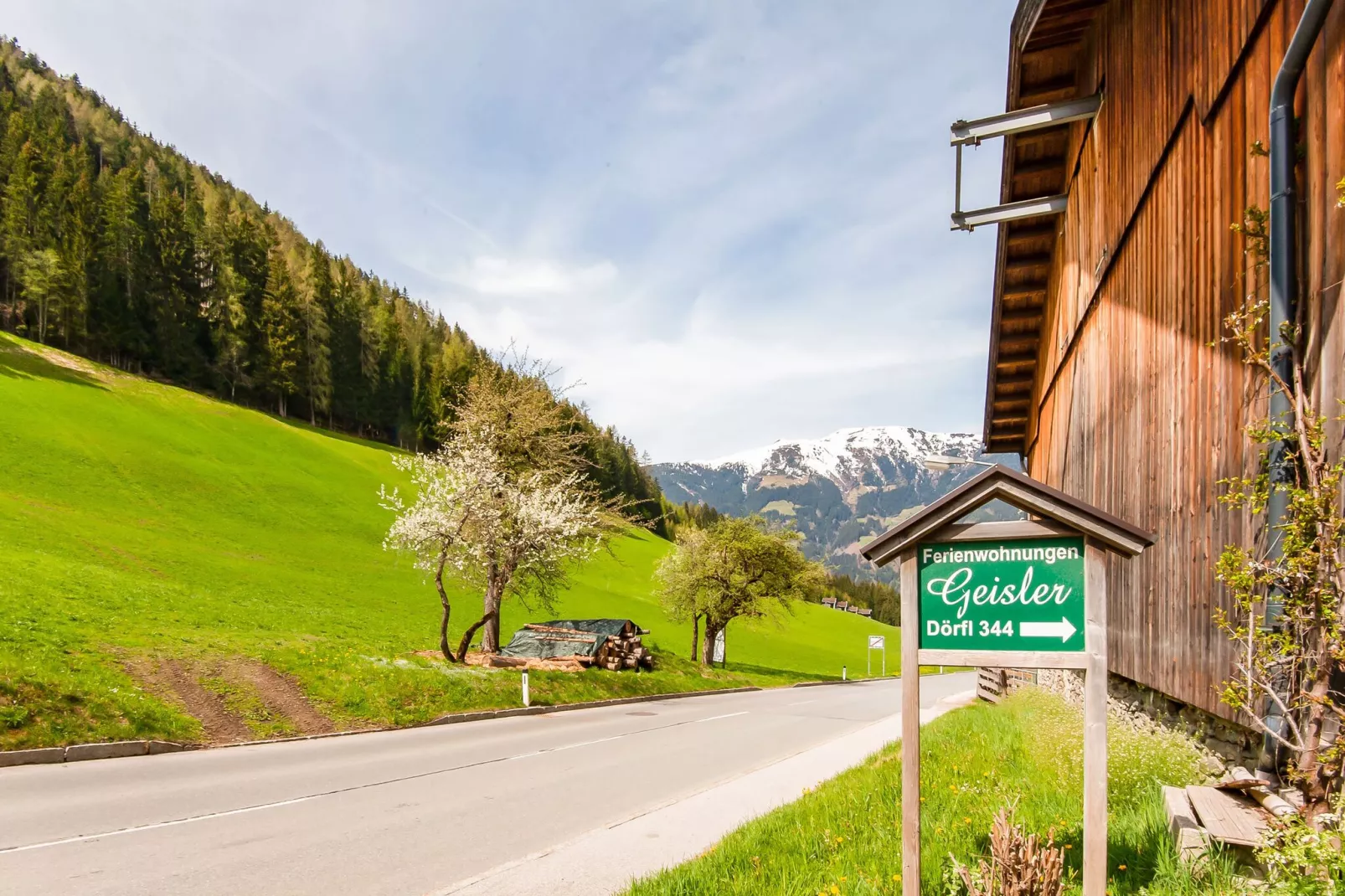 Klammerhof - Dorfblick klein-Areas summer 1km