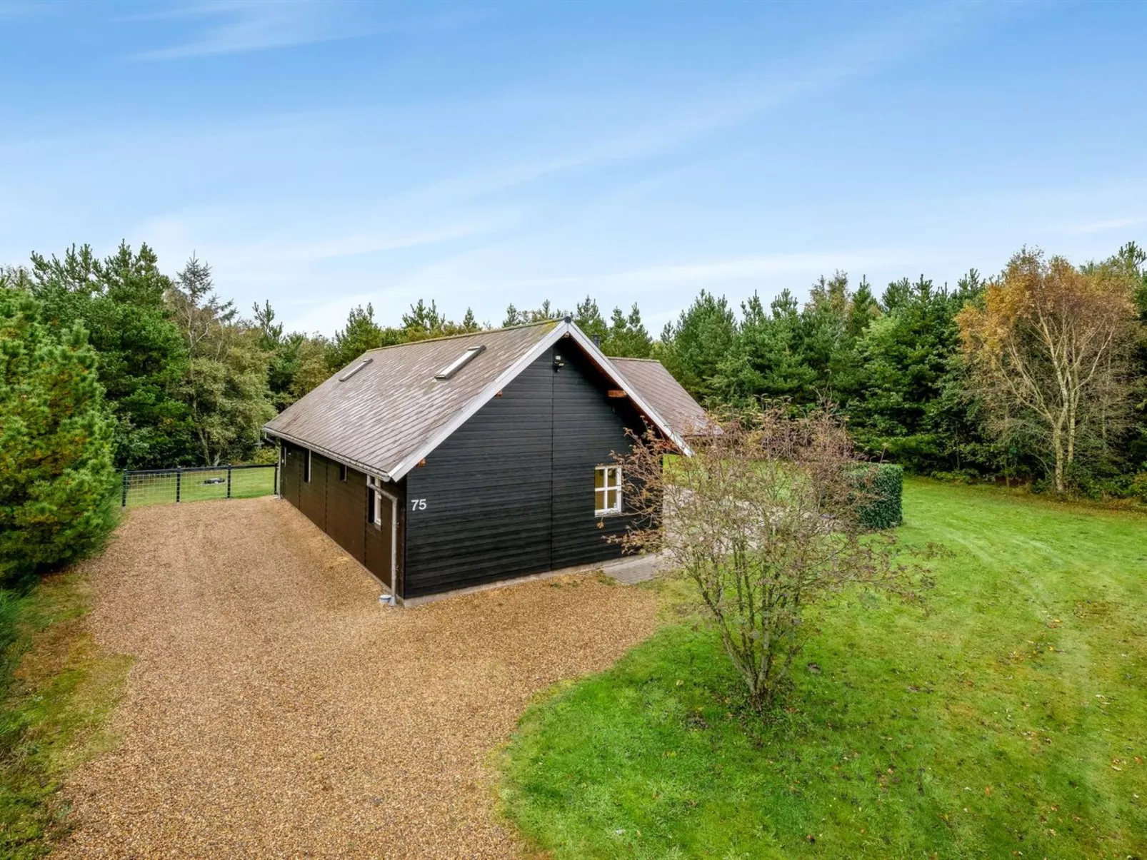 "Yvonna" - 350m to the fjord