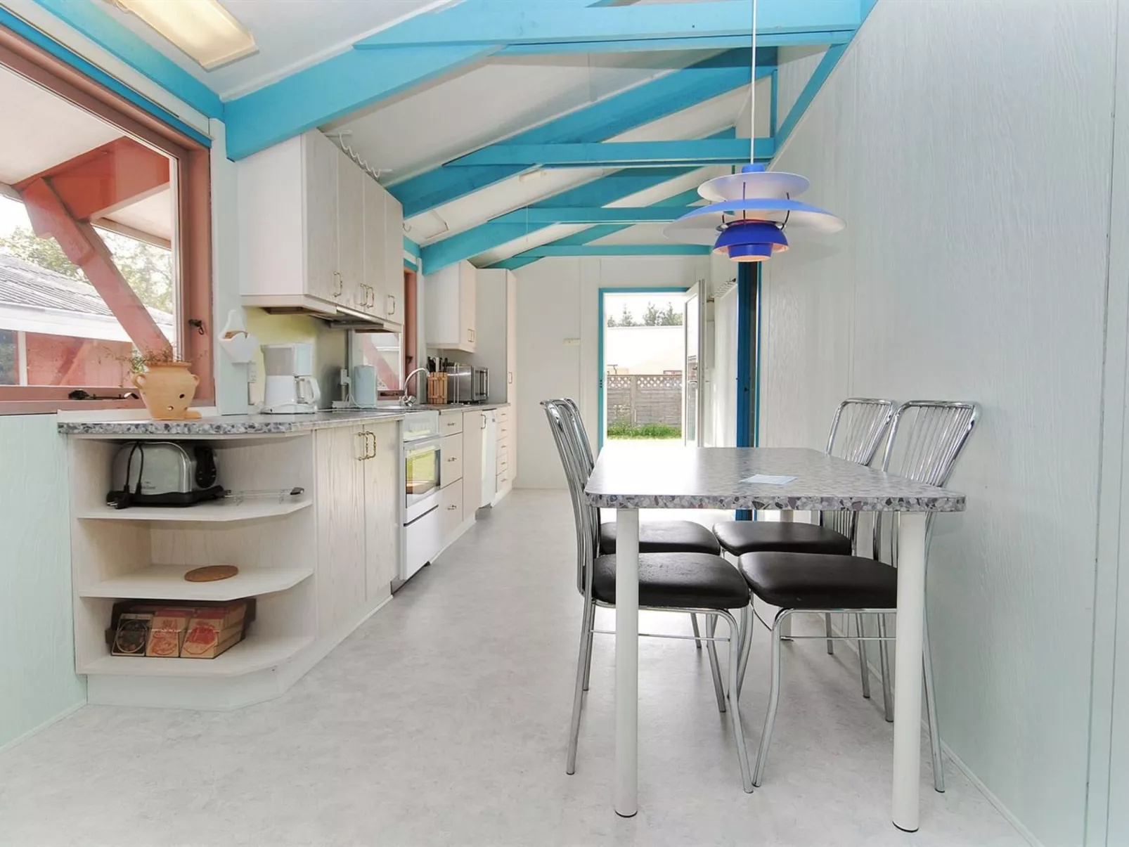 "Momme" - 500m from the sea-Drinnen