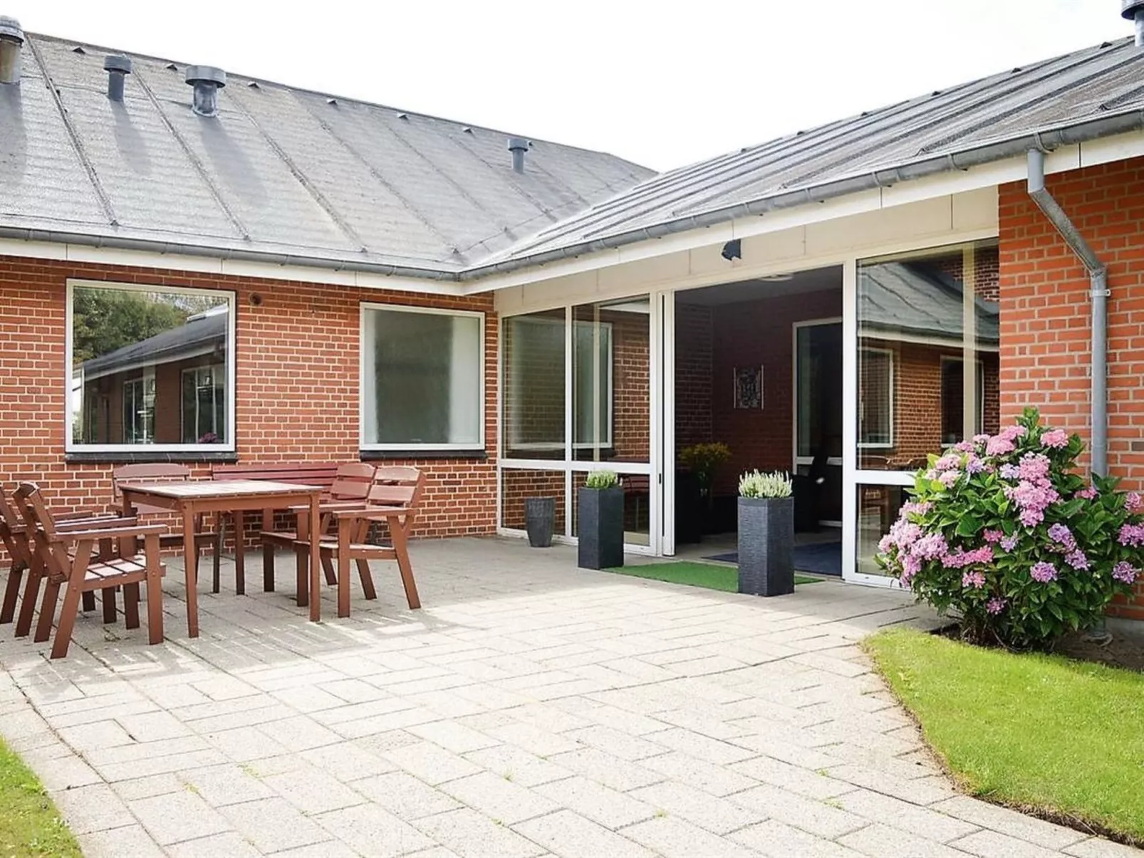 "Martinus" - 5.5km from the sea