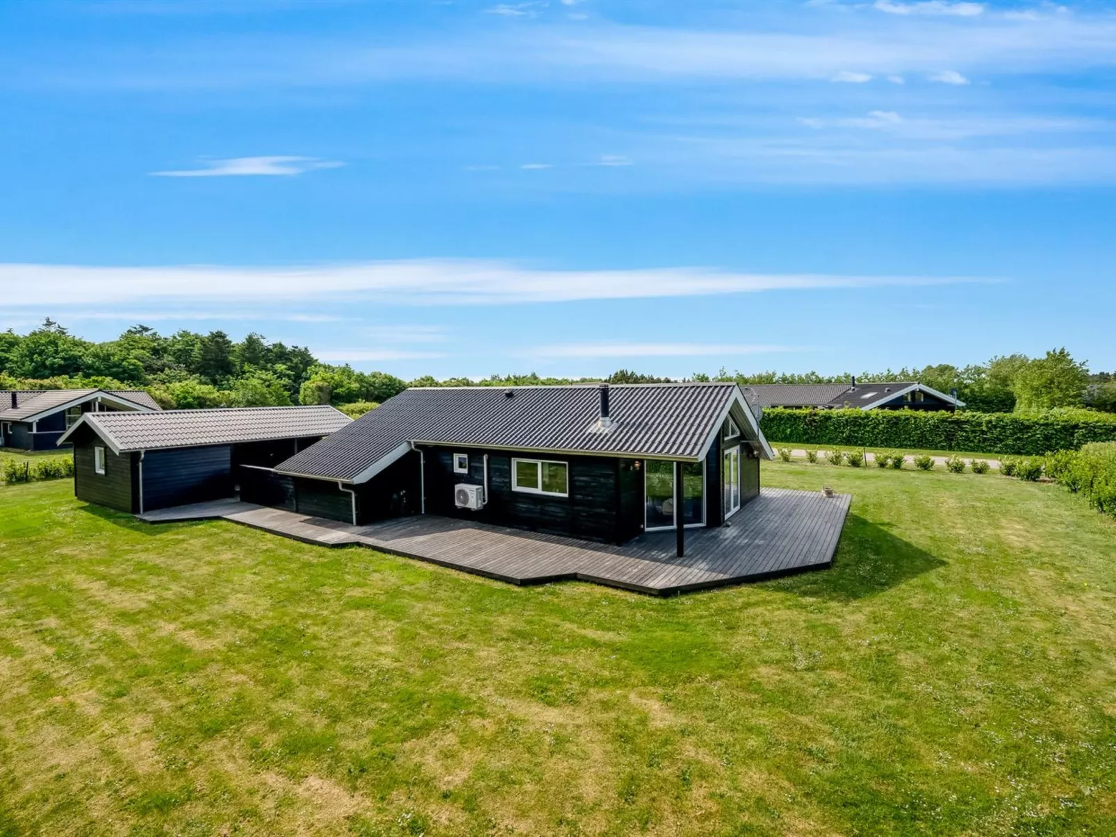 "Leeve" - 1.4km to the fjord-Draußen