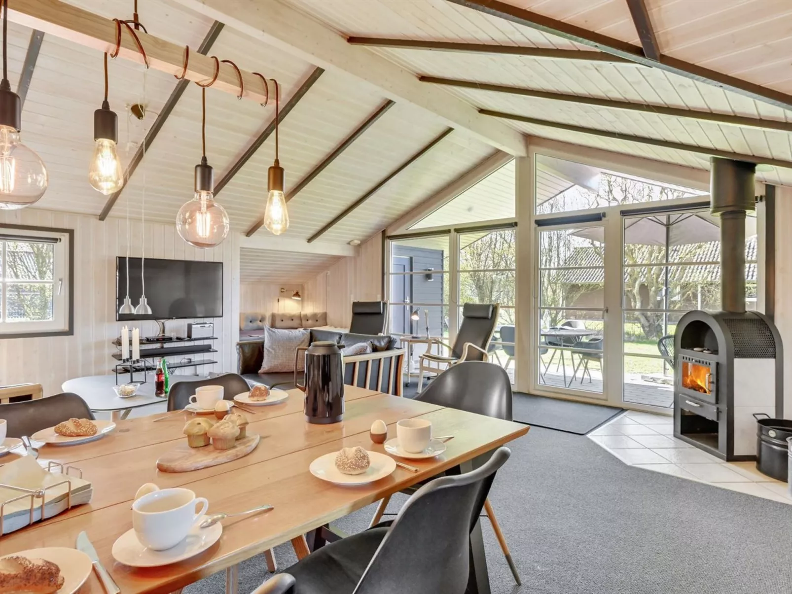 "Martina" - 560m to the fjord-Dedans