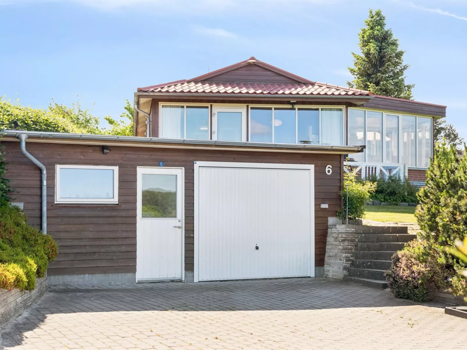 "Eleana" - 300m to the fjord