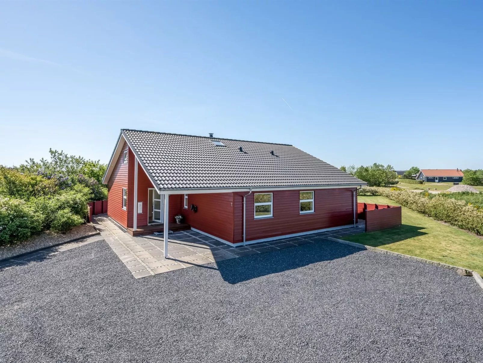 "Hedevig" - 800m to the fjord