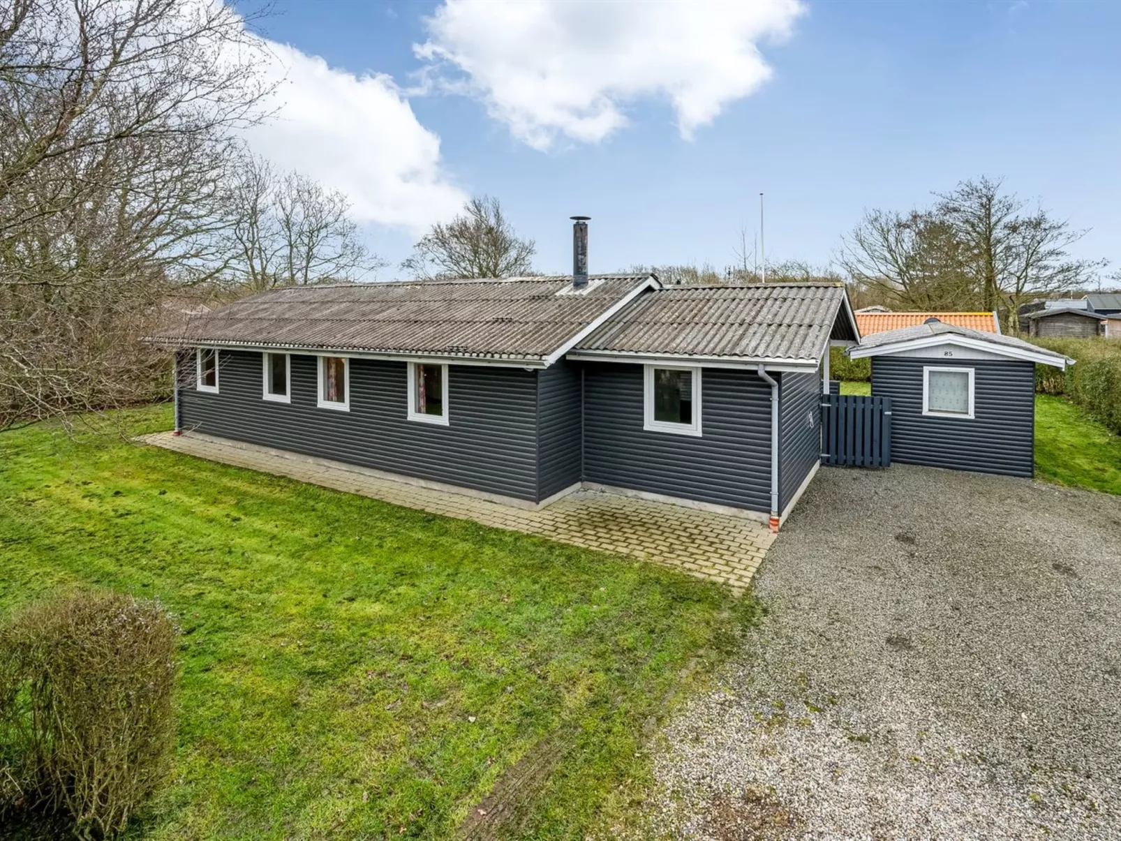 "Hoghni" - 850m to the fjord