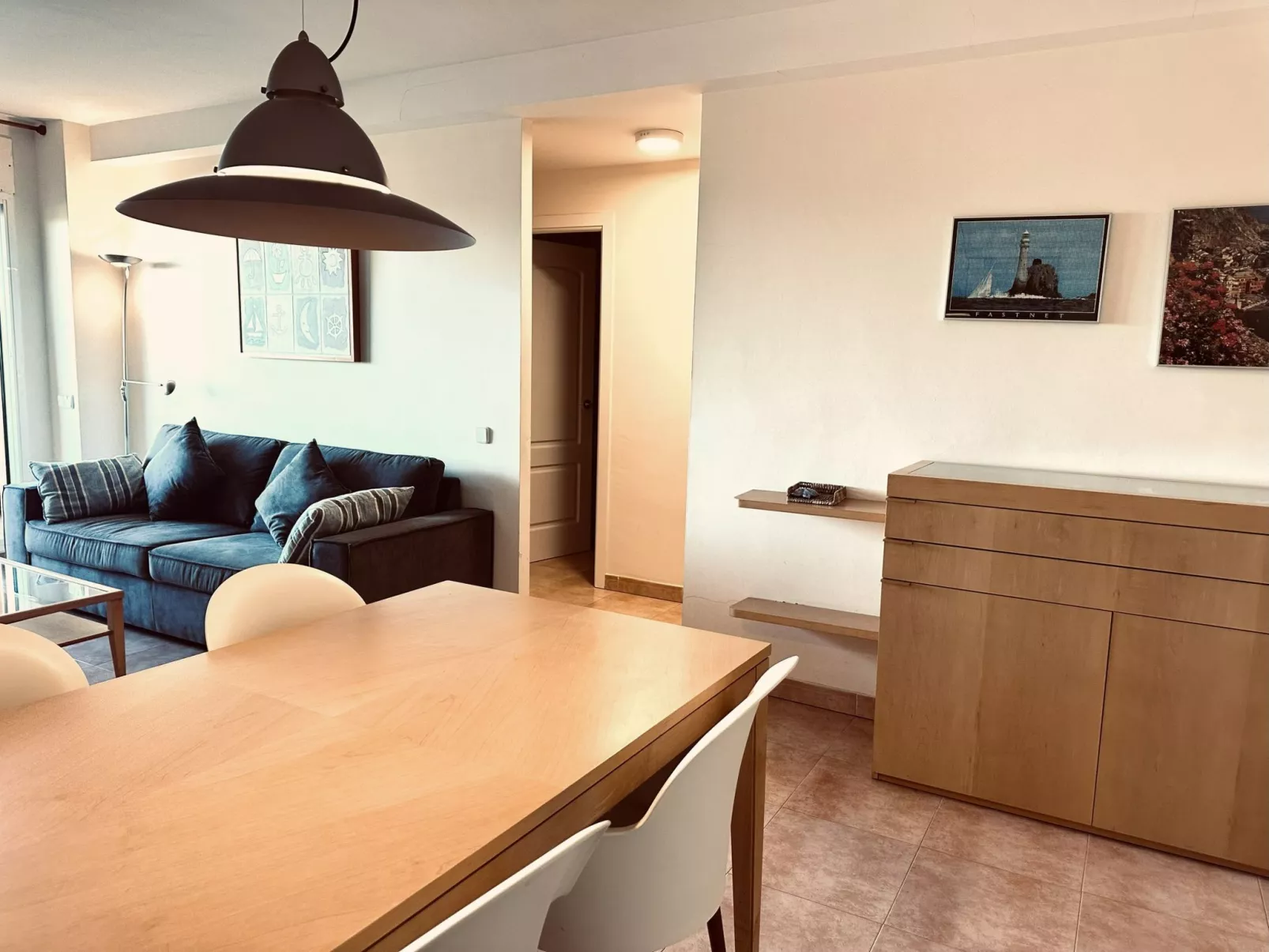 "Port Pals Golden"-Inside