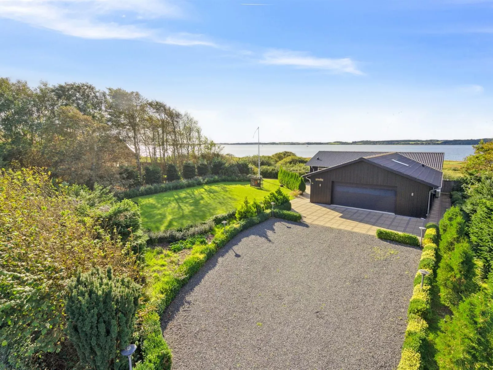 "Berta" - 70m to the fjord