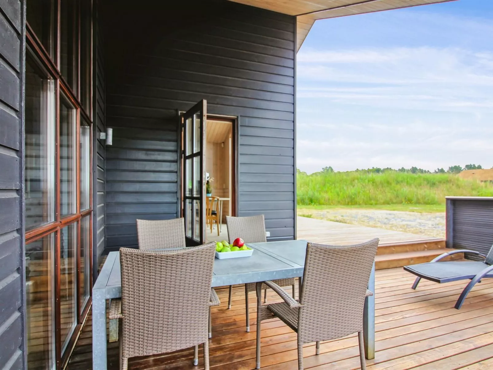 "Ran" - 1.5km from the sea-Dehors