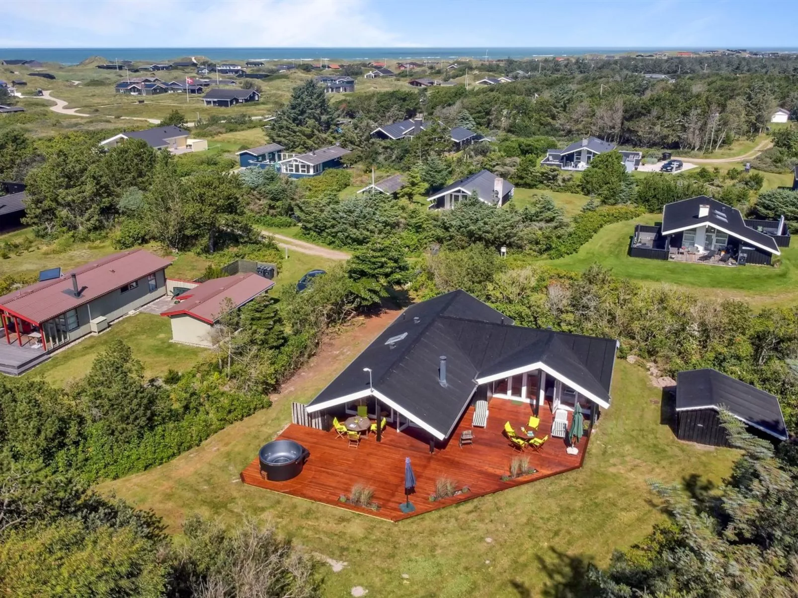 "Alban" - 700m from the sea