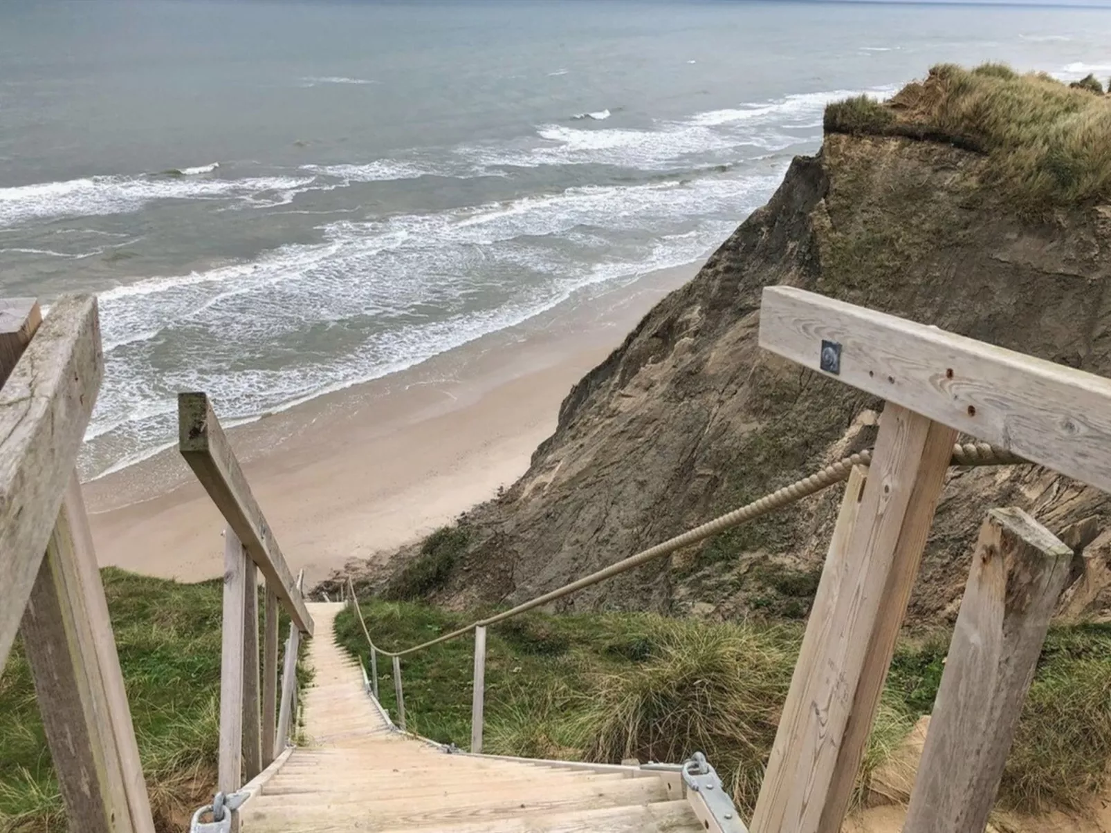 "Skyler" - 400m from the sea