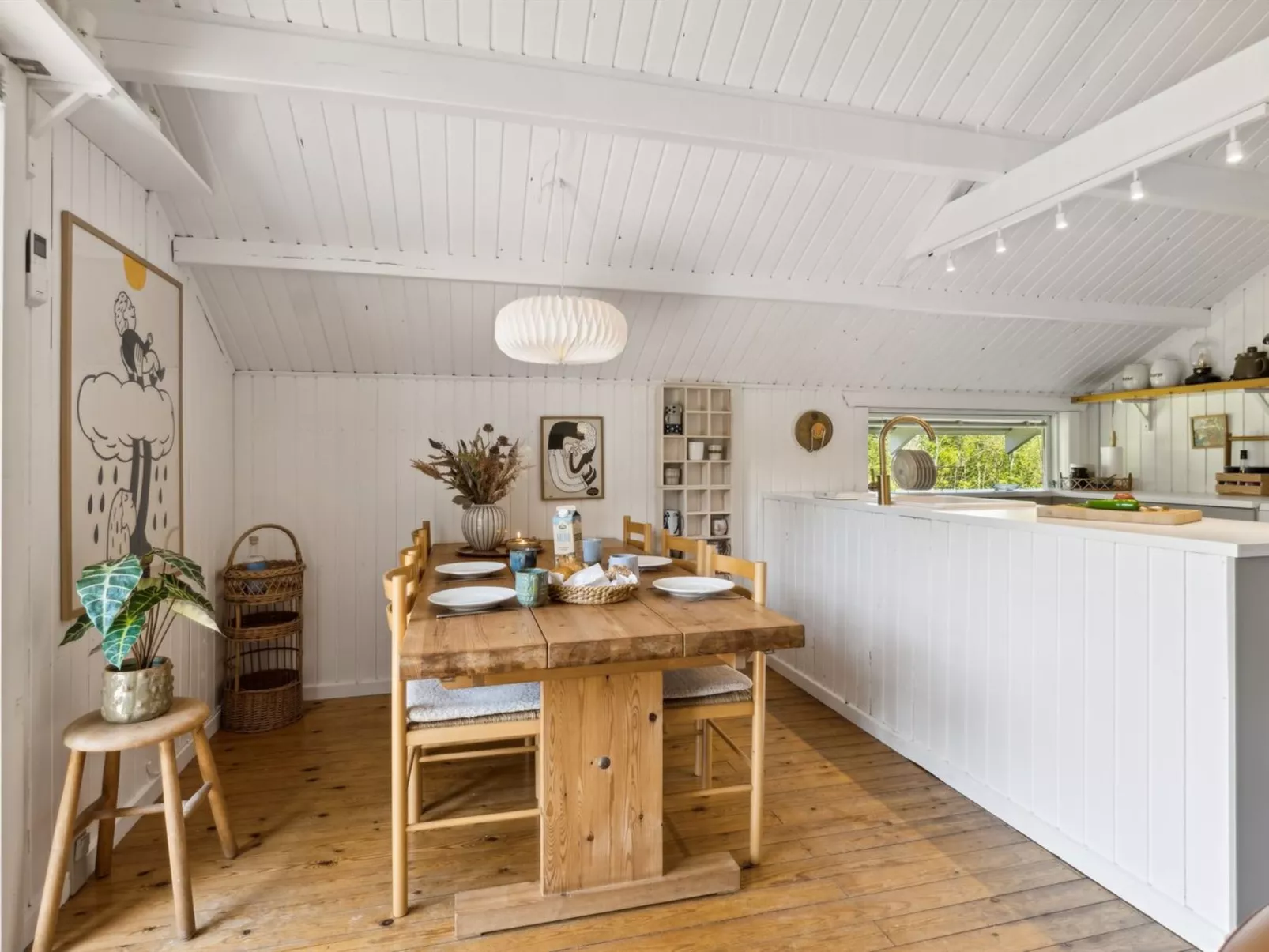 "Nayati" - 800m from the sea