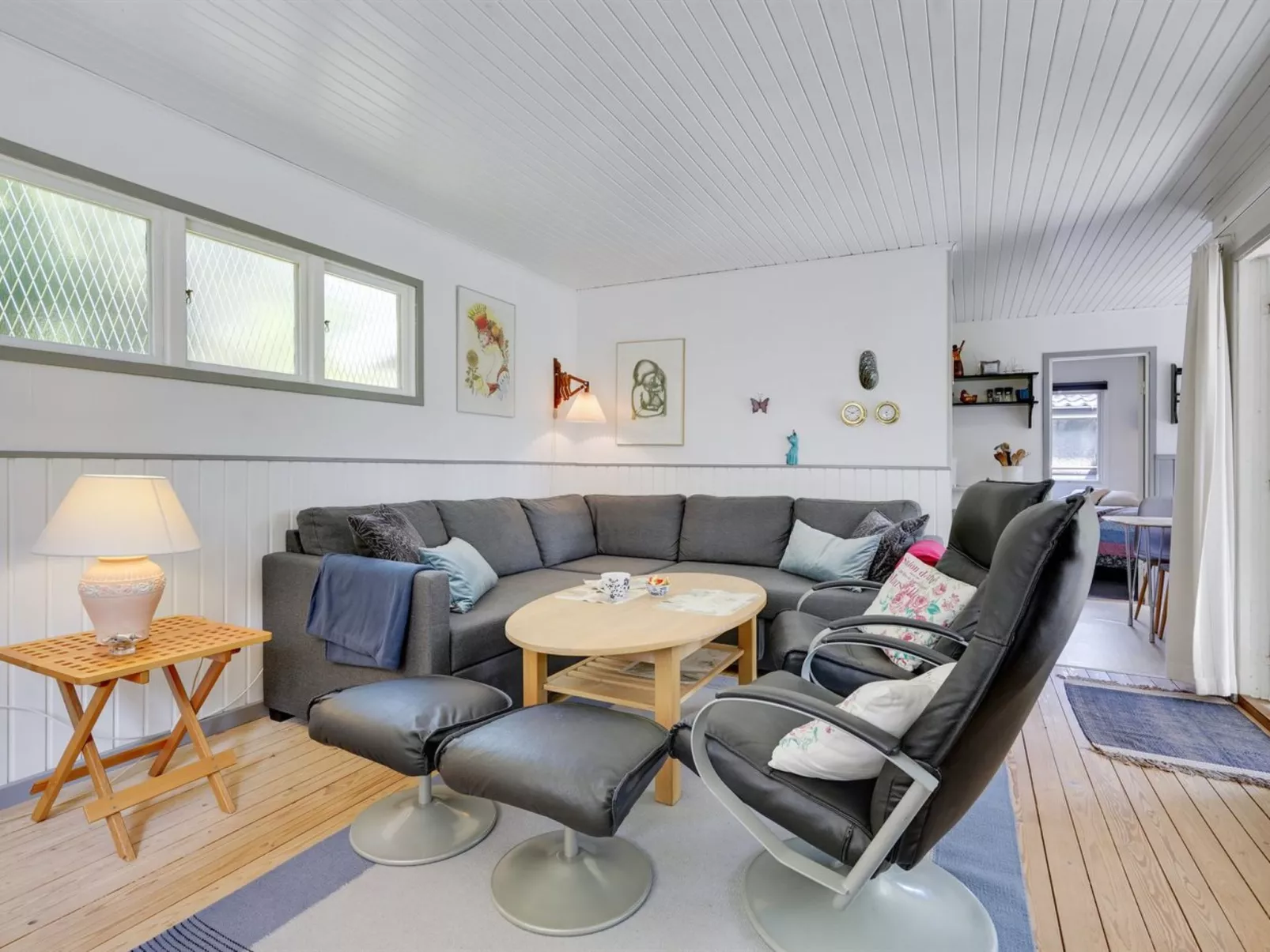 "Harri" - 700m from the sea