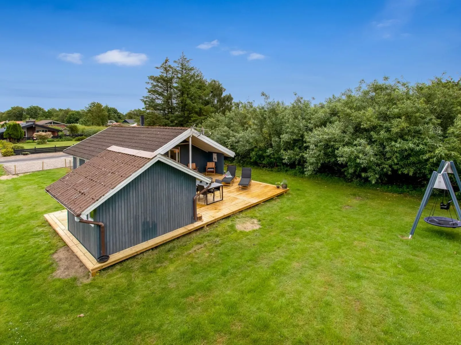 "Frender" - 800m to the fjord