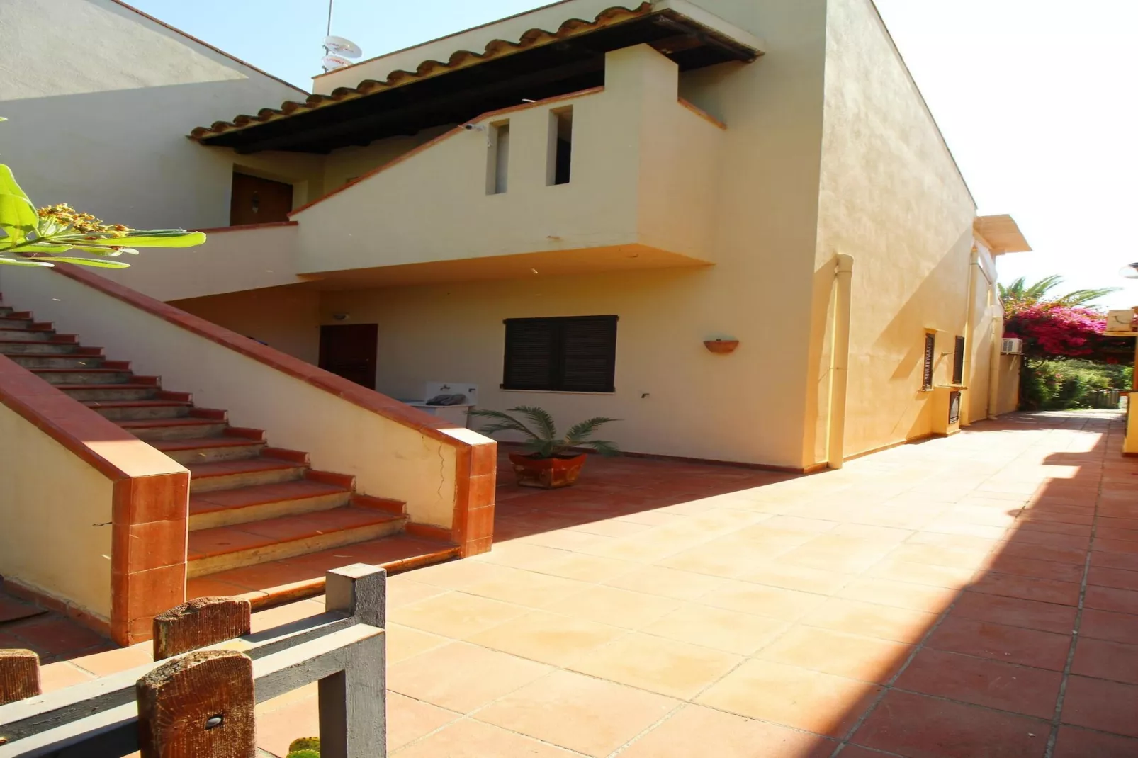 Holiday residence Costa Rei - Wohnung Bilocale Turagri-Exterior in summer