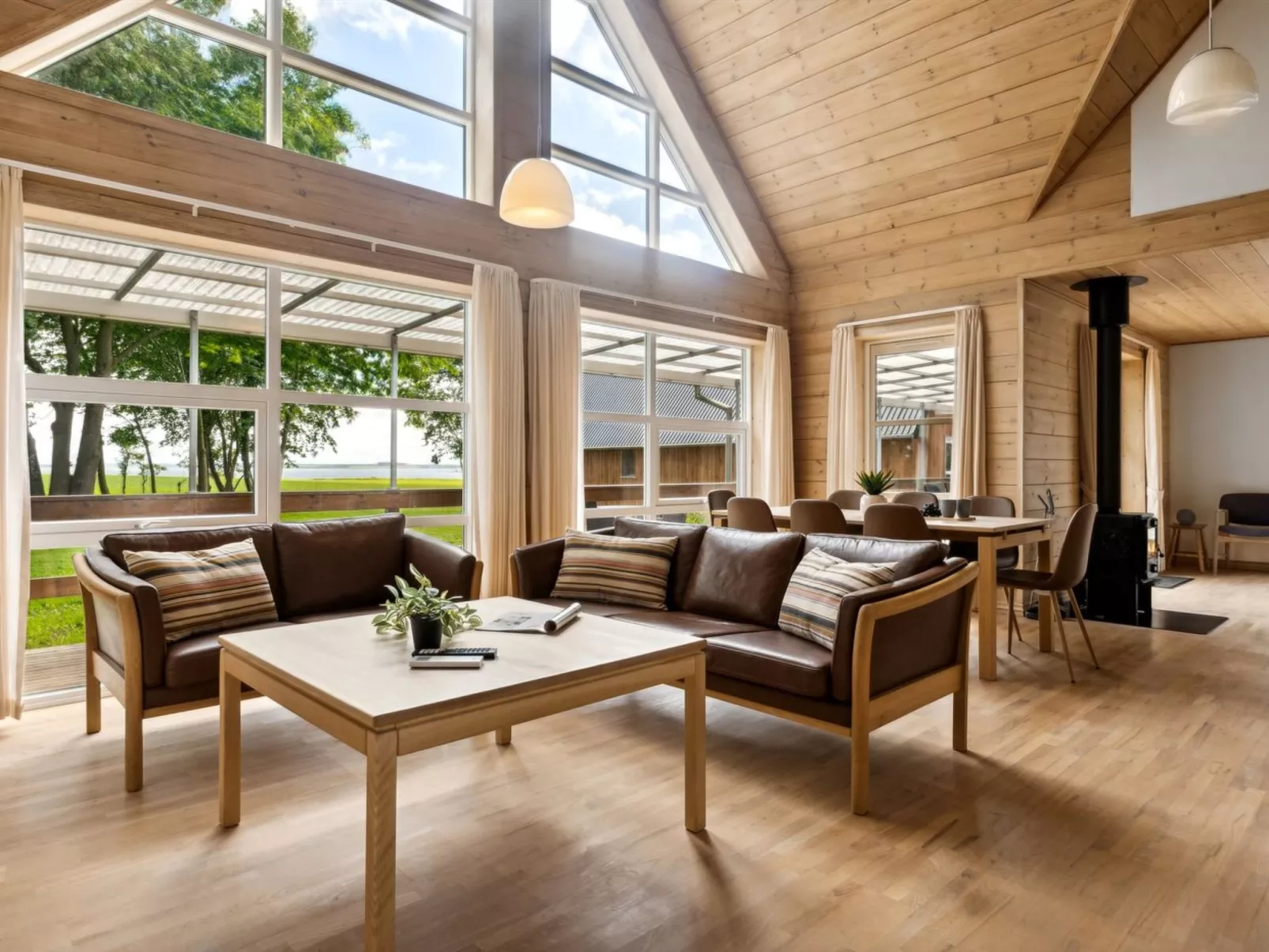 "Månviva" - 150m to the fjord