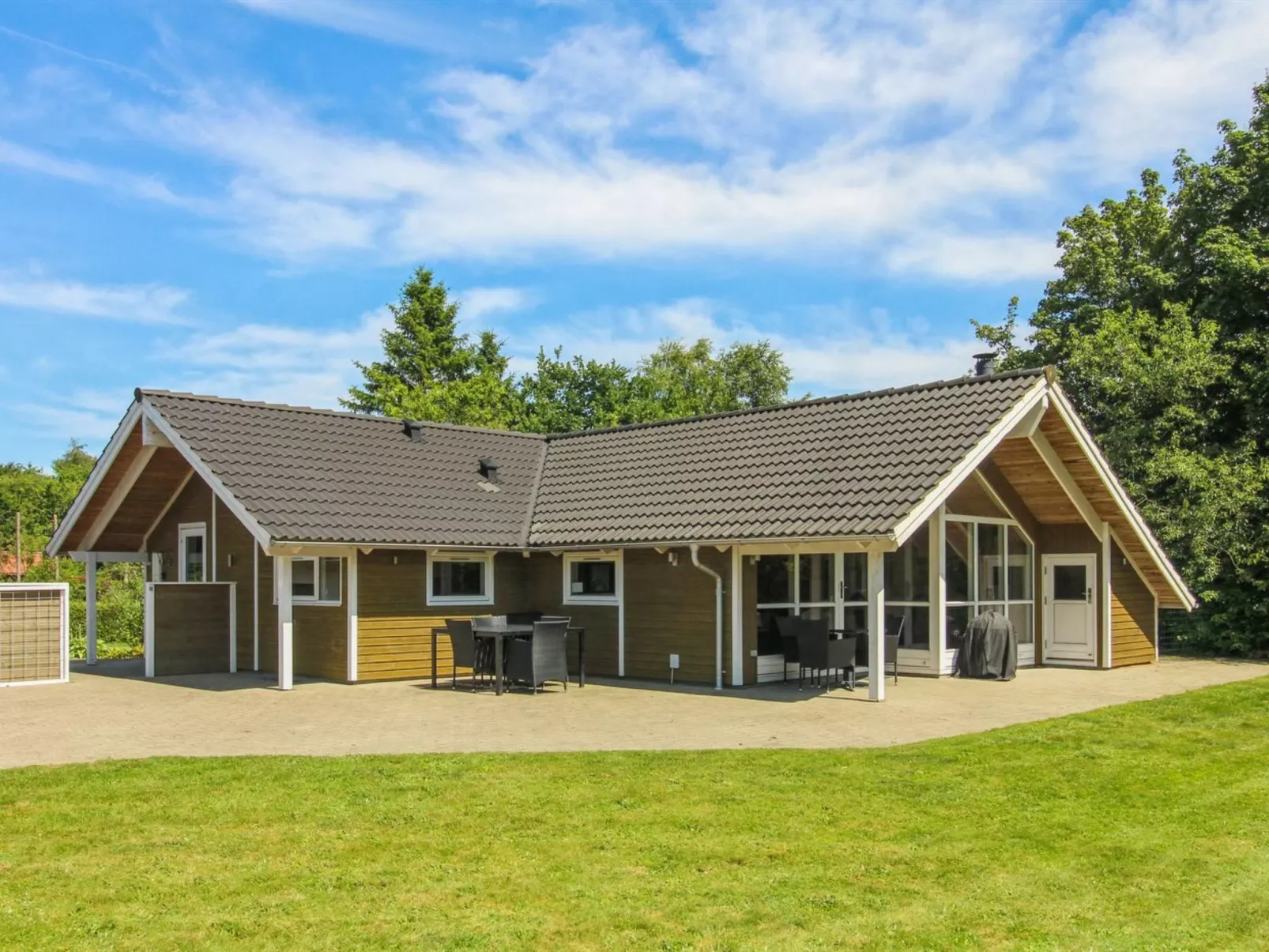 "Sanna" - 30km from the sea