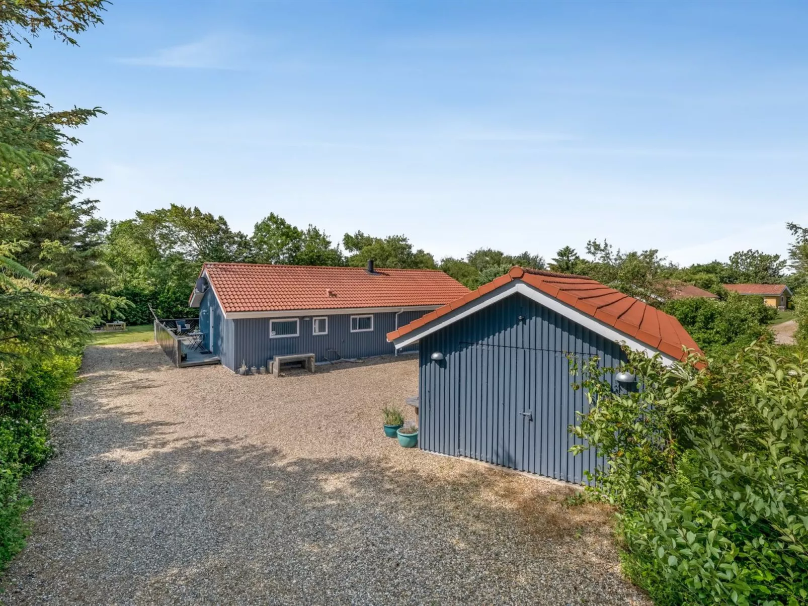 "Ingelis" - 150m to the fjord-Draußen