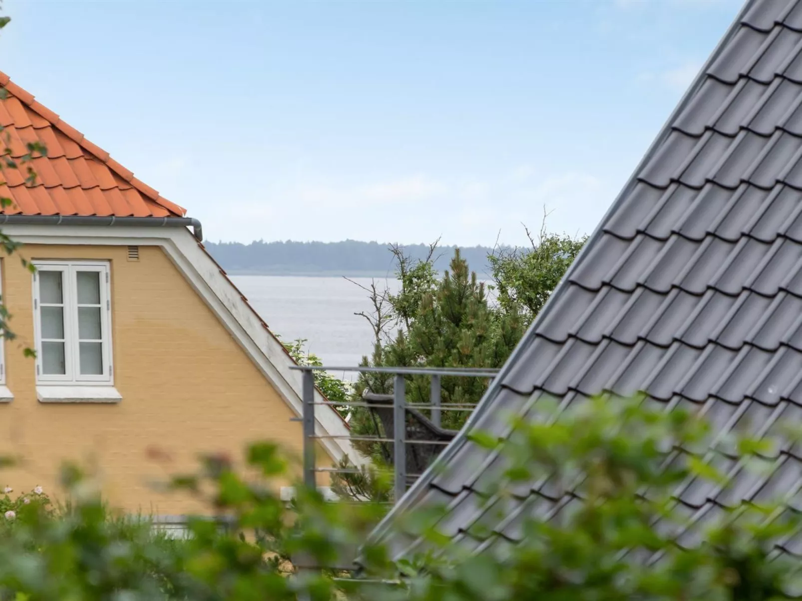 "Jörgen" - 100m from the sea