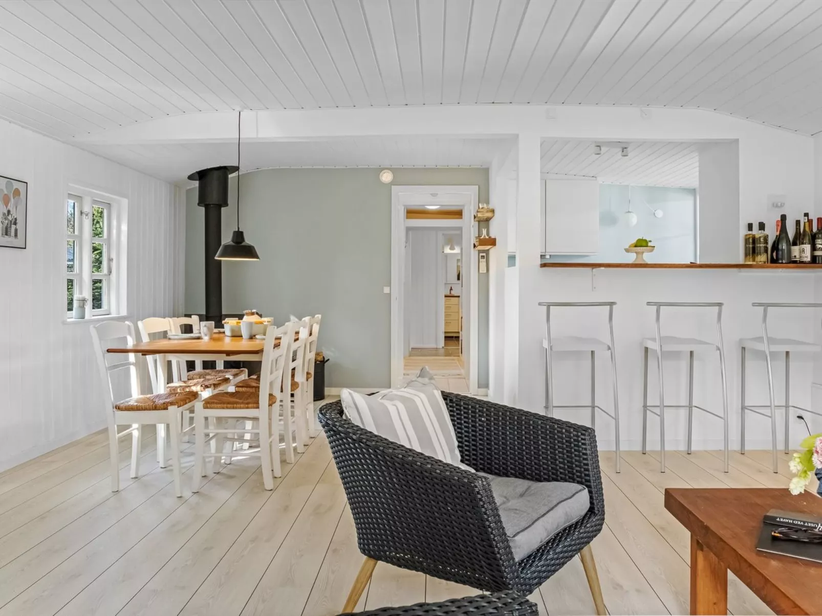 "Synnöve" - 350m from the sea