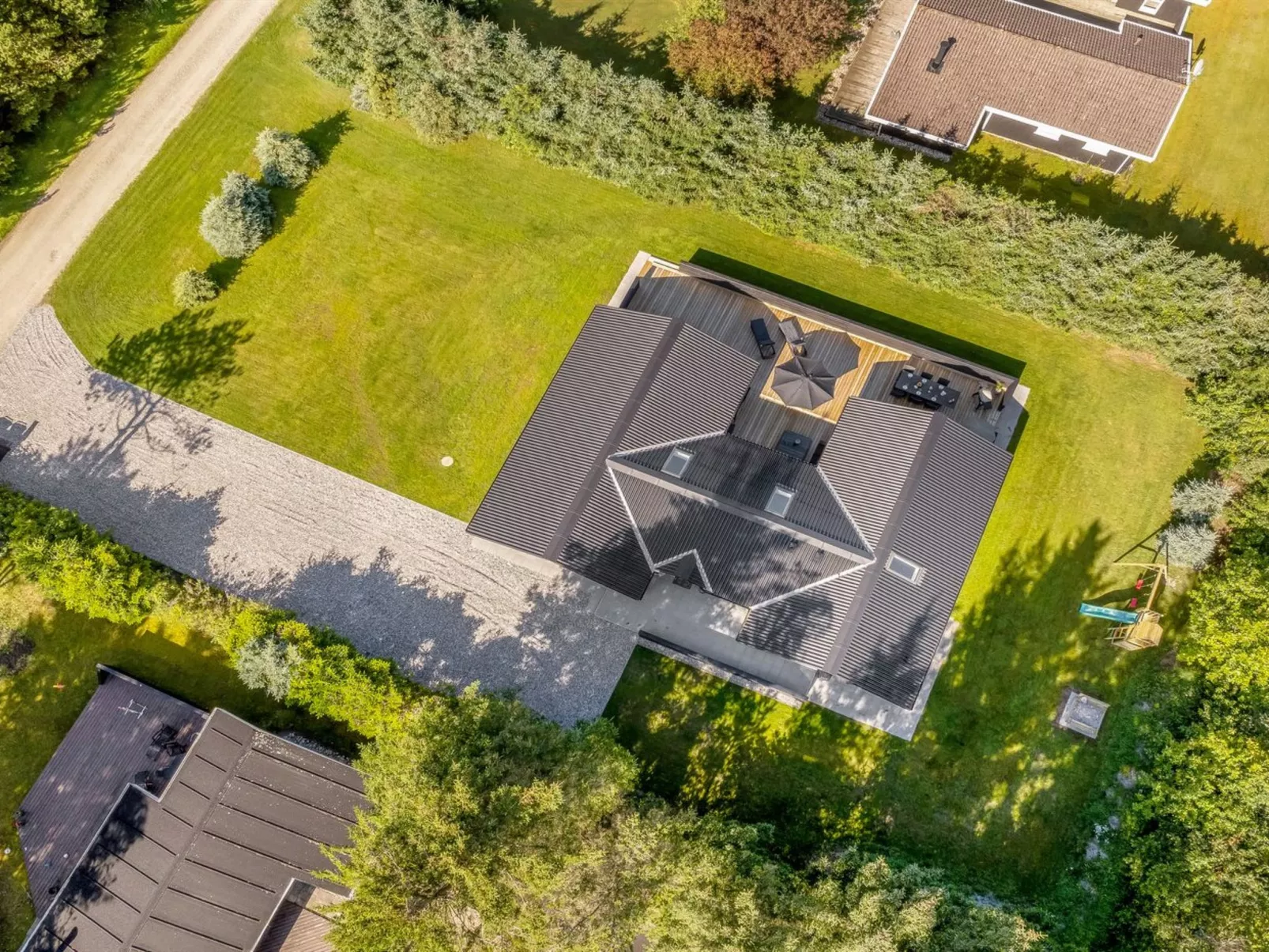 "Ema" - 1.9km from the sea