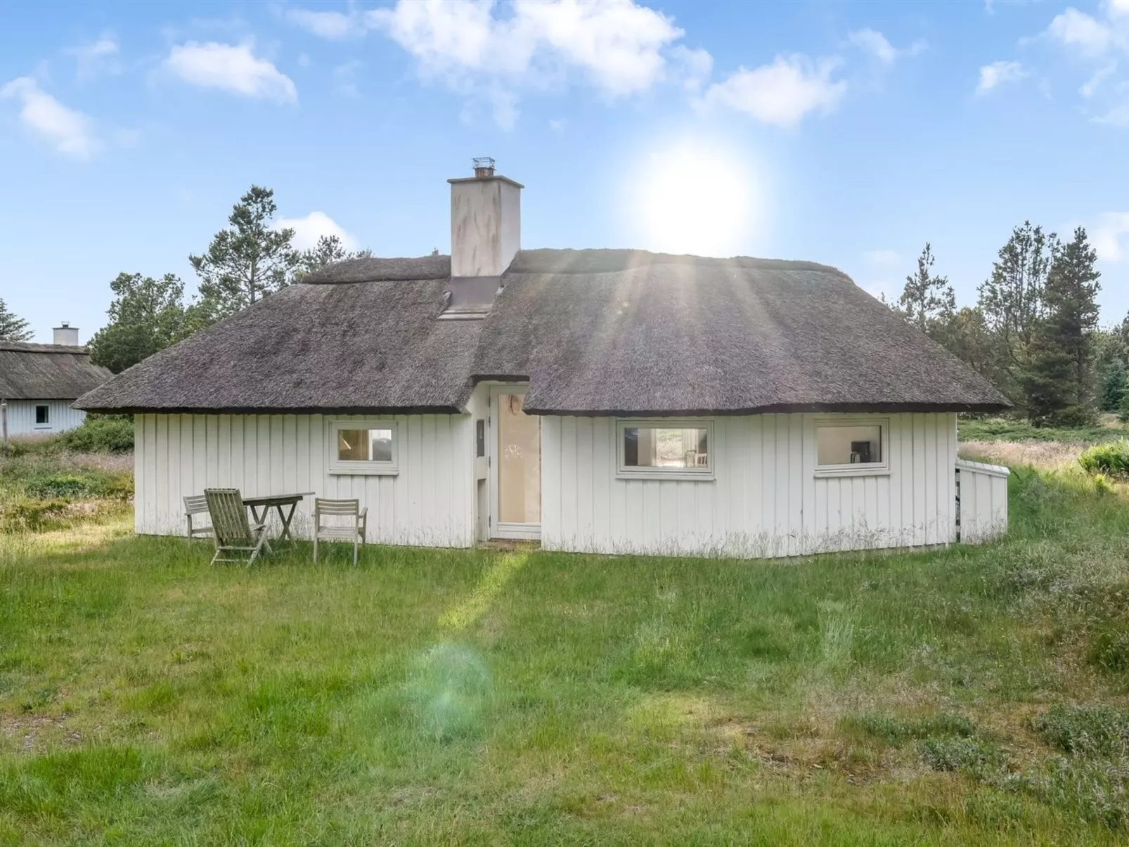 "Elenor" - 1.1km from the sea-Outside