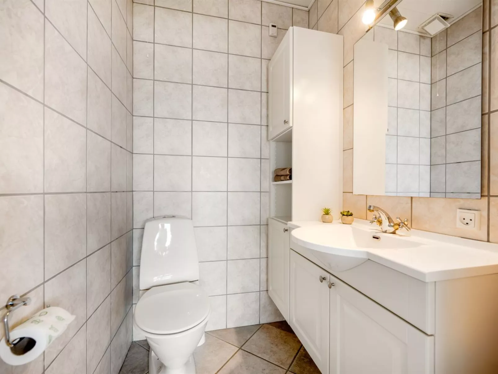 "Evamaria" - 10m from the sea