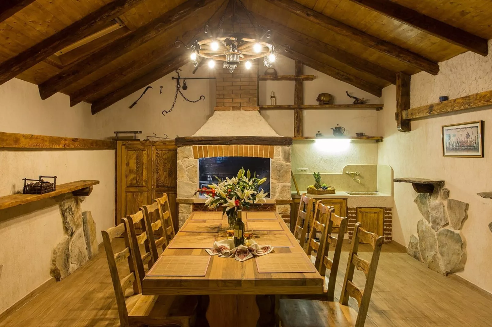 Villa Falcon Rook - Four-Bedroom Villa with Terrace and Swimming Pool-Salle à manger