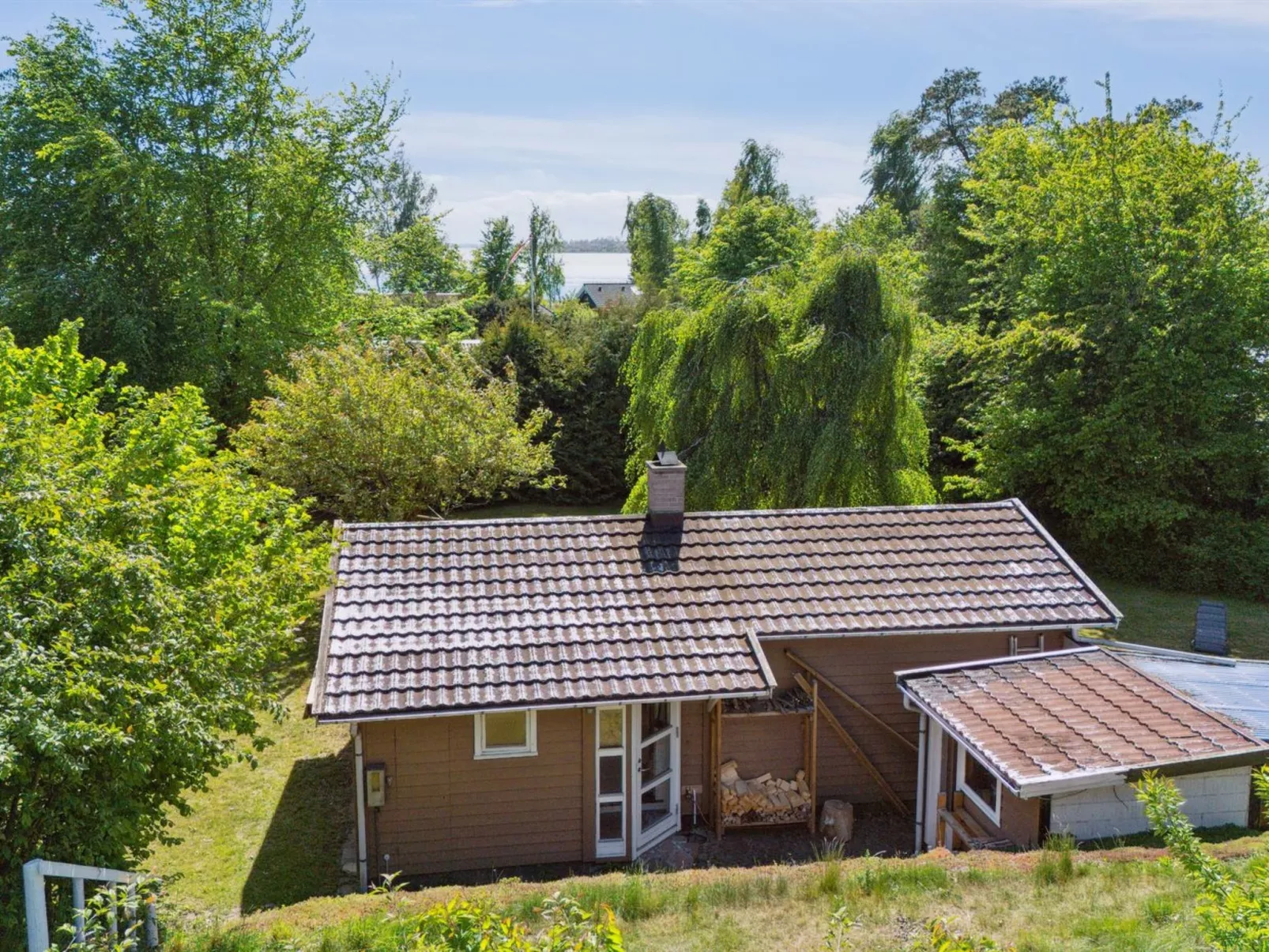 "Jovana" - 150m to the fjord