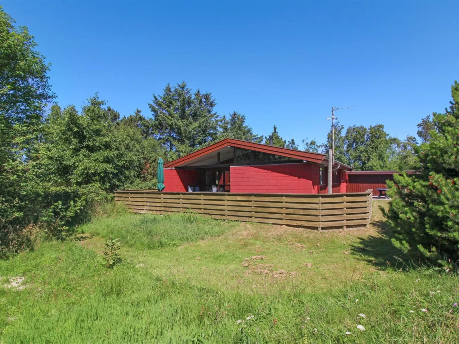 "Jesper" - 600m from the sea