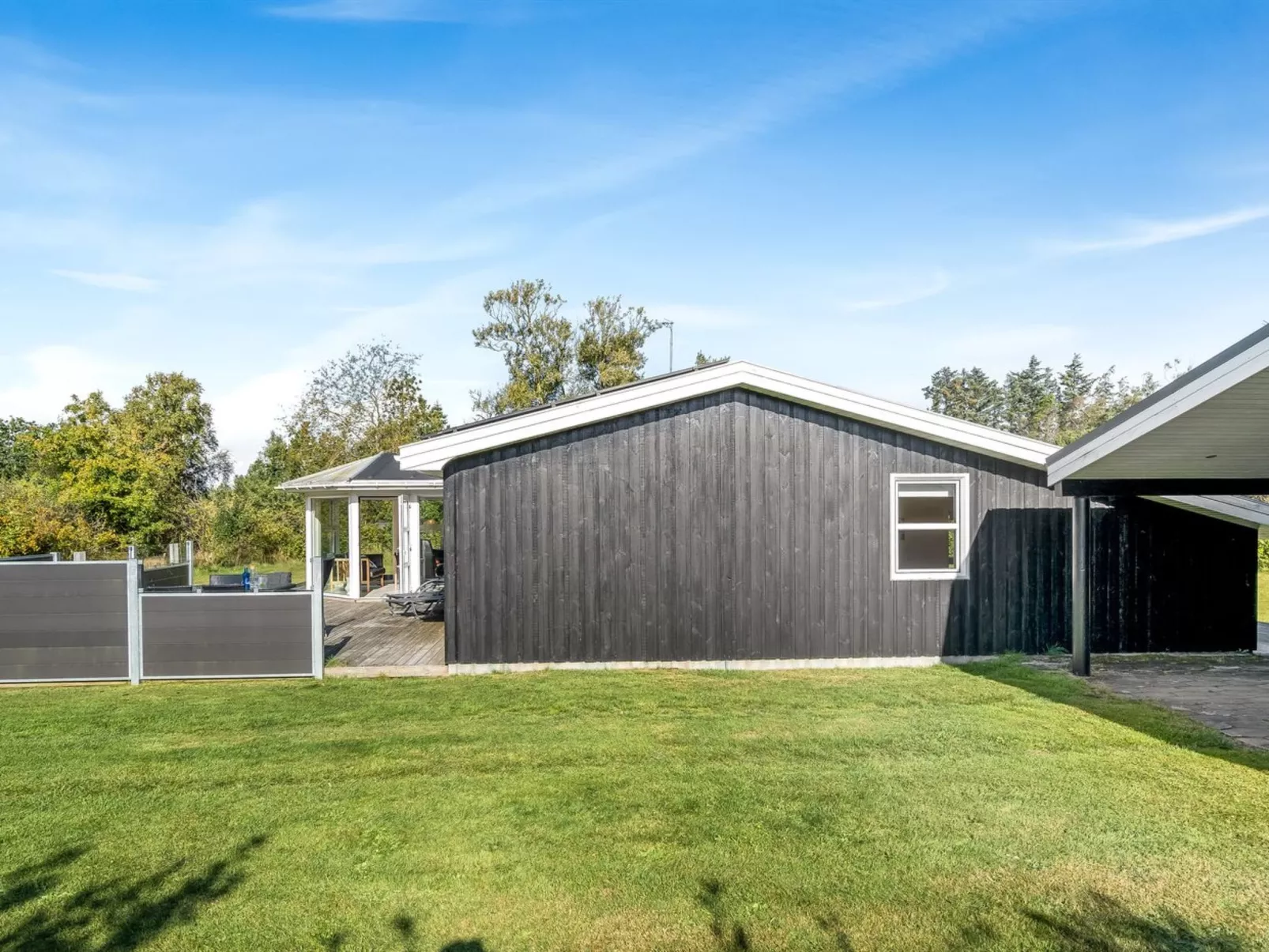 "Martina" - 500m from the sea