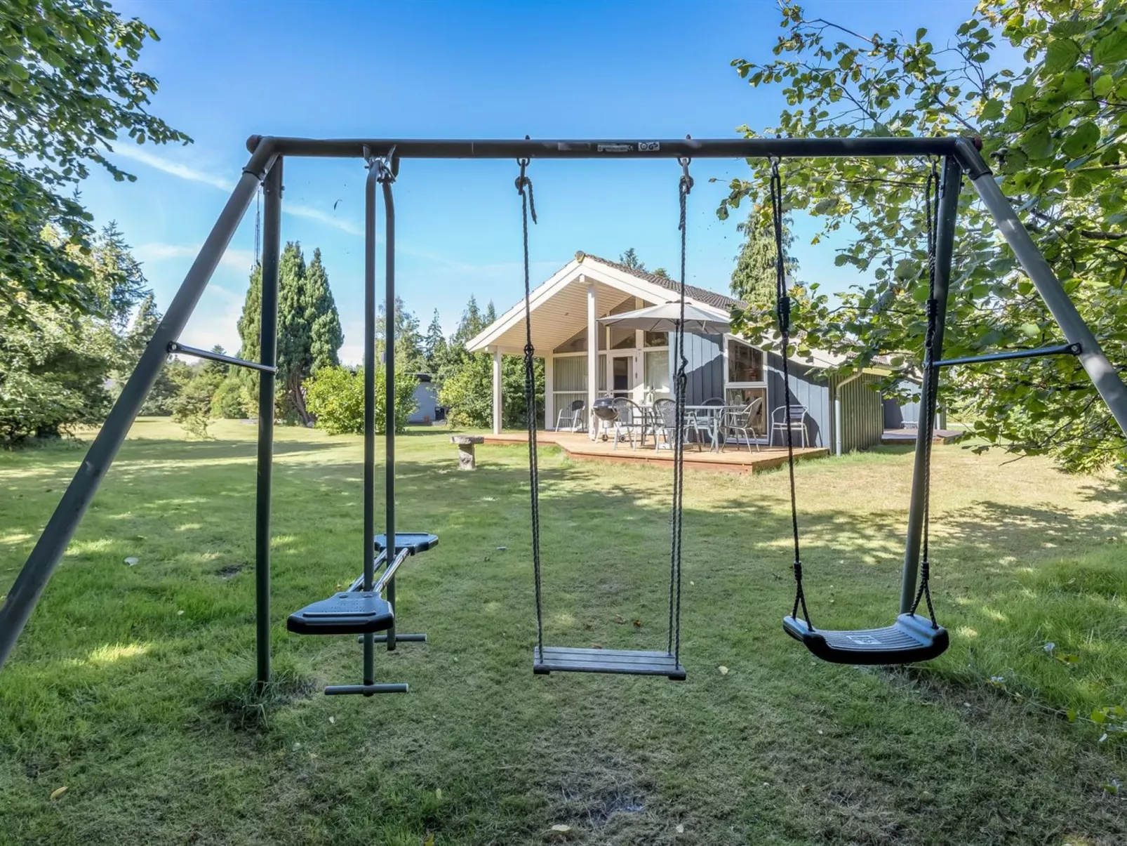 "Ensio" - 8.0km from the sea