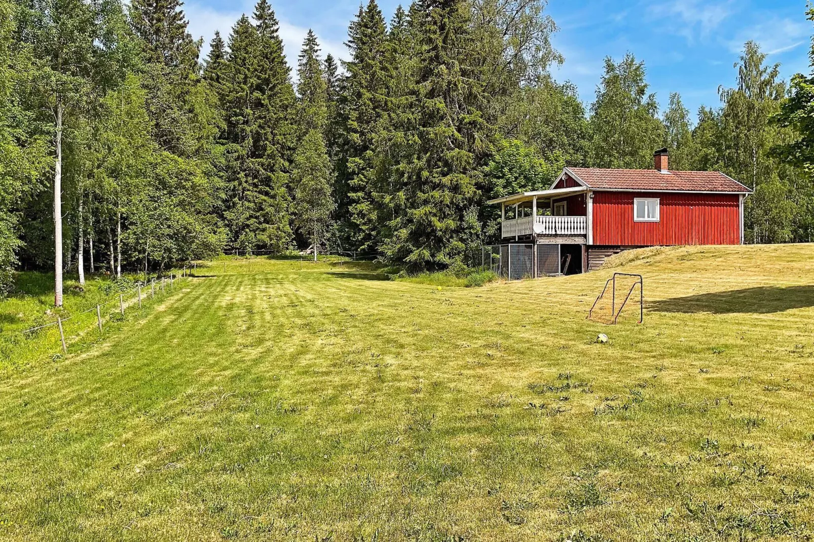 4 person holiday home in MOLKOM-By Traum-Outdoor